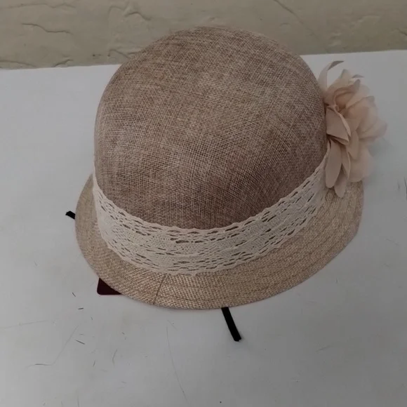 Angela & William Women's Flower Summer Bucket Hat NWT - Picture 4 of 9